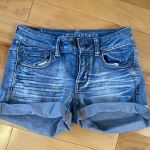 Rolled up Mini Denim Shorts